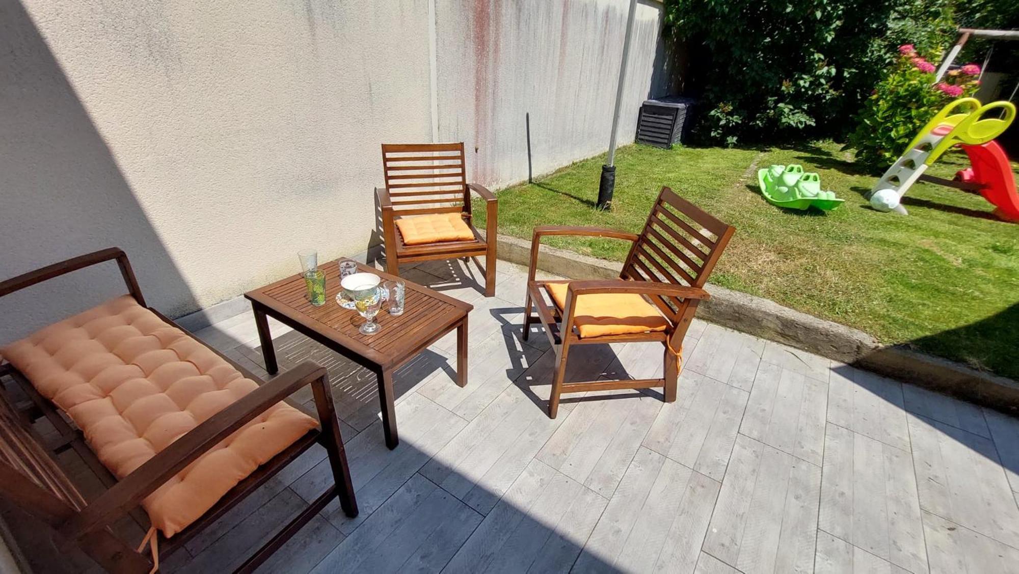 Le So Wild, Maison Avec Jardin Clos, Terrasse Amenagee, 5 Mn A Pied Commerce, Terrain De Tennis, A 800 M De La Plage D'Omaha Beach Jeux Arcade, Jouets, Materiel Jeunes Enfants Enfants, Table Ping-Pong Vierville-sur-Mer Zewnętrze zdjęcie